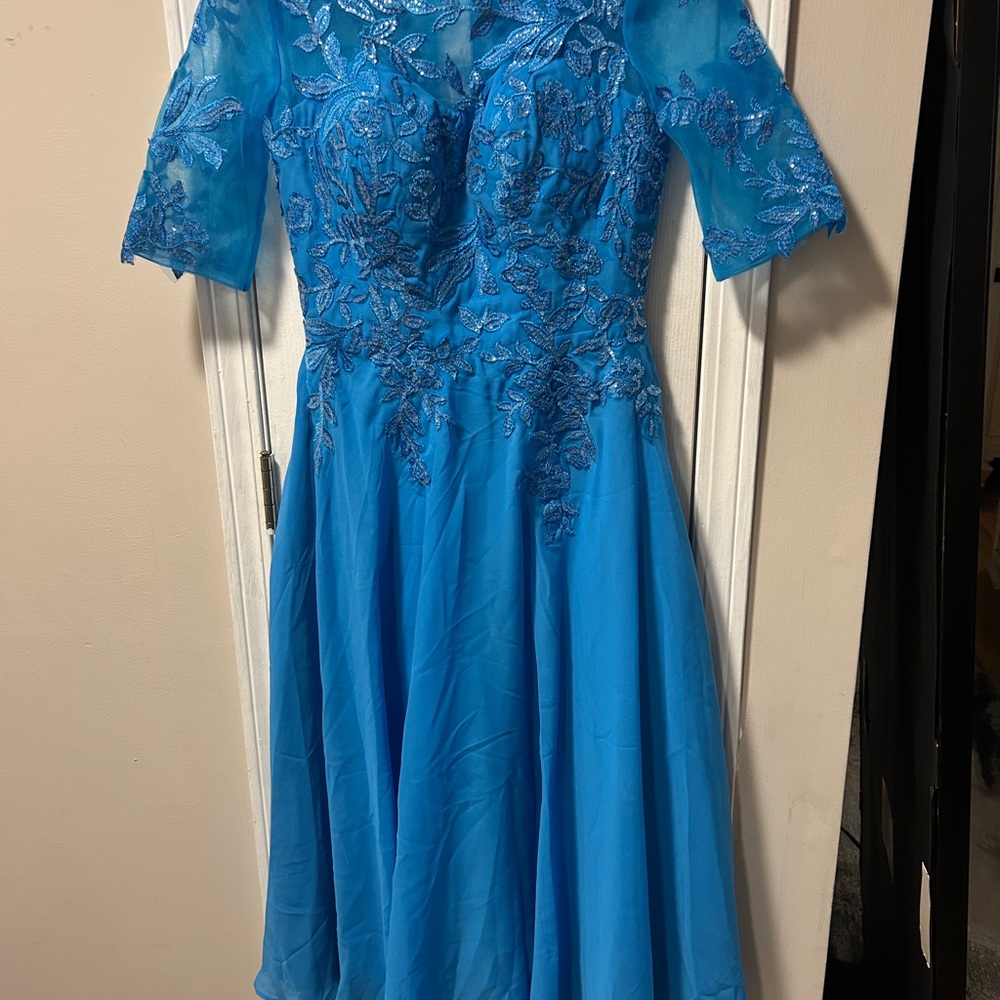 Sky Blue chiffon Dress with beading and embroidery. Short sleeve NWT